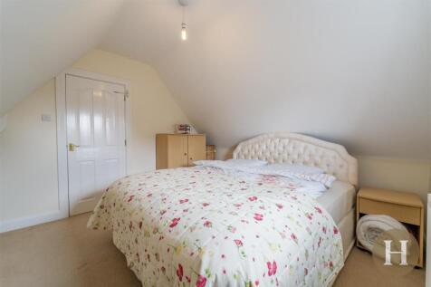 Hadleigh Estate Agents-40.jpg