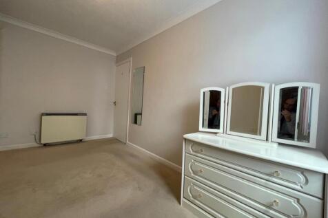 Flat 3 South Parade 8.jpg