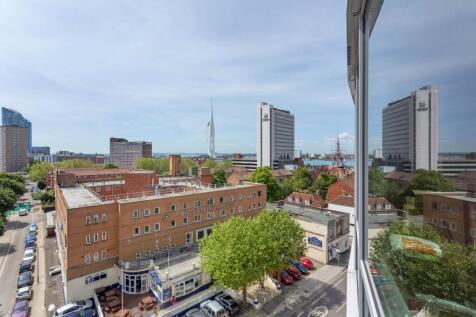 1 Bedroom Flat in PO1 3GA