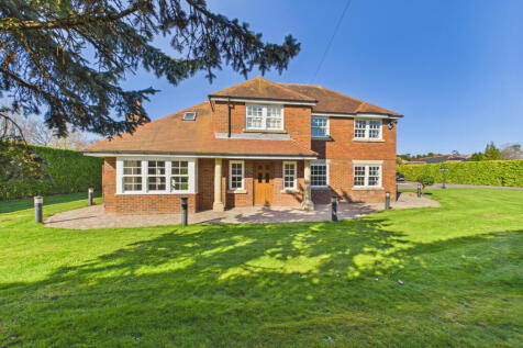 5 bedroom Detached with planning consent (lapsed)