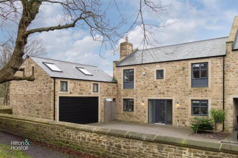 Waterside Close