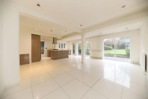 17.12.25 - Kitchen_Dining (3)