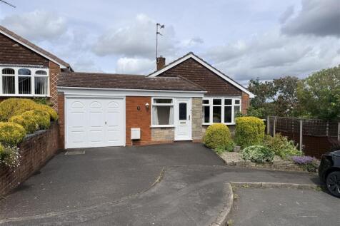 Wolverley Avenue Wollaston 1.jpg