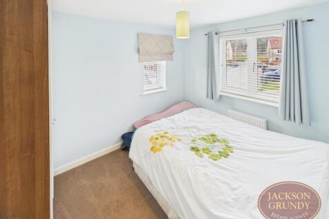 2 Garner Close