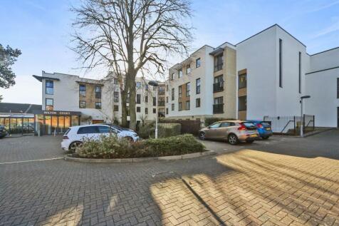 01-ee77d970-7708-4ef3-8e3d-08b544ea2b01MBMCSFLAT28