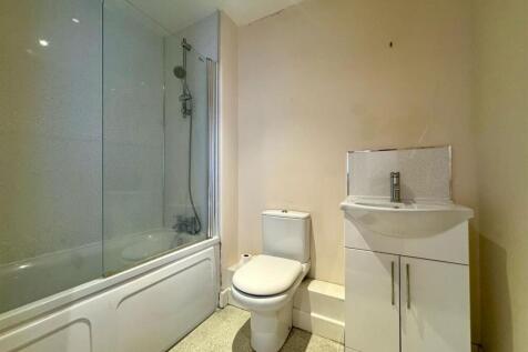 bathroom.jpeg