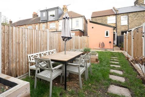 Sturge Avenue, E17