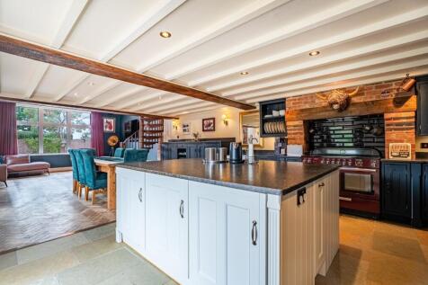 Kitchen/Lounge