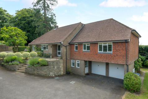 1315835-1-685d4ac...