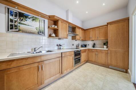 Kitchen.jpg