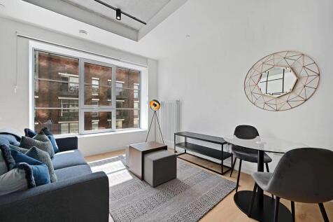 Studio apartment-High specification throughout-Fully furnished-High floorAt the heart of the development, with dramatic views both east and west along the Thames, the Orchard Dry Dock references the a