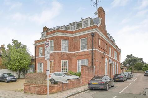 James_Anderson_-_Harvey_Court_Upper_Richmond_Road_