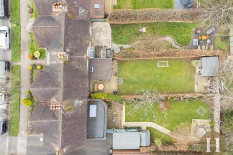 Hadleigh Estate Agents-39.jpg