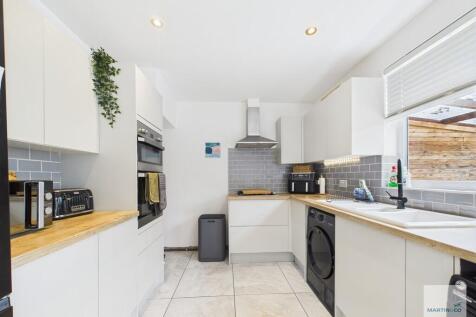 CAM03394G0-PR0314...