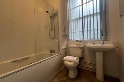Dressed Bathroom.jpg