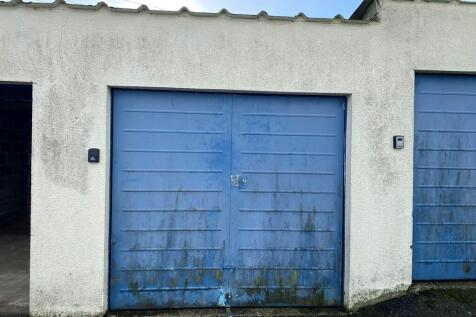 Garage 17
