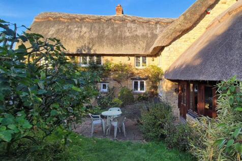 Gdn Room and Gdn 2 - Grange 10.jpg