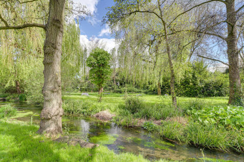 Communal gardens