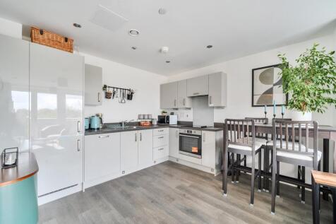 Dining / Kitchen