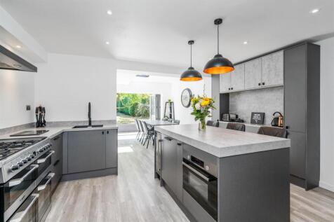 62 Aylesbury Road_41.jpg