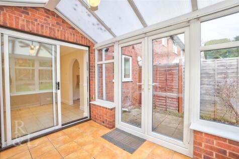 20 Balmoral Close (6).jpg