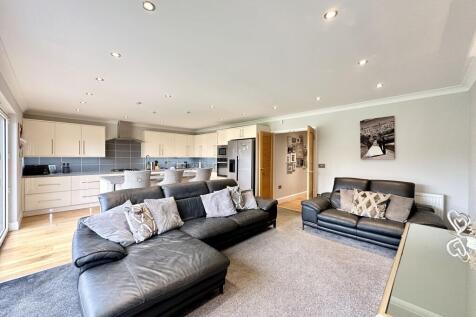 Kitchen / Family Room