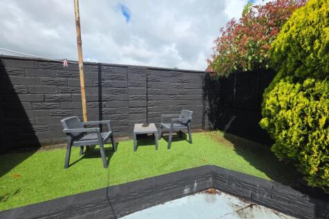 Rear Garden Aspect