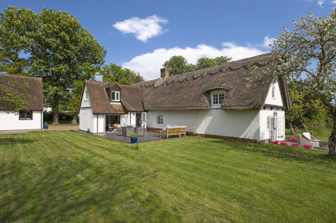 Mulberry Cottage, High Street, Toseland, St. Neot