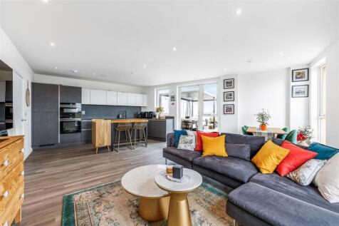 Wiltshire House-2.jpg