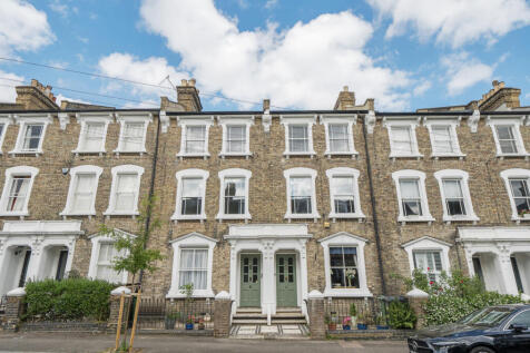 1316413-1-685accc...