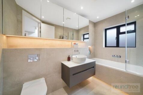 6 bed, 4 bath Detached in edinburgh - Photo 13