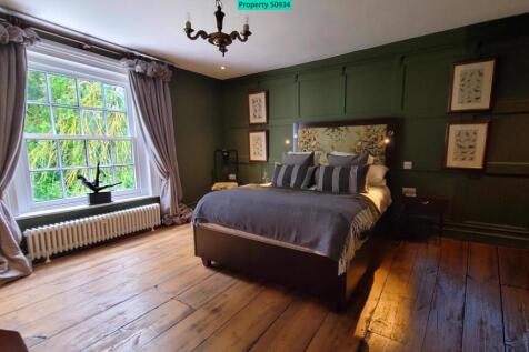 Stately home style living