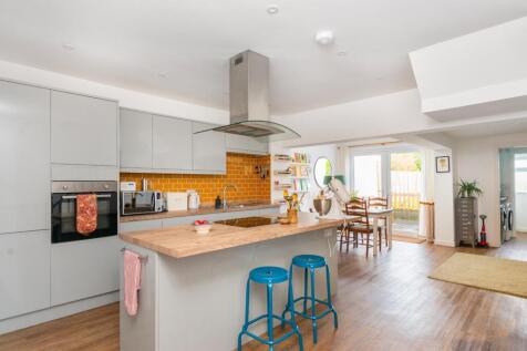 2W0SEN - KitchenDiner E.jpg