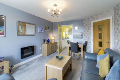 Lounge Dining Room