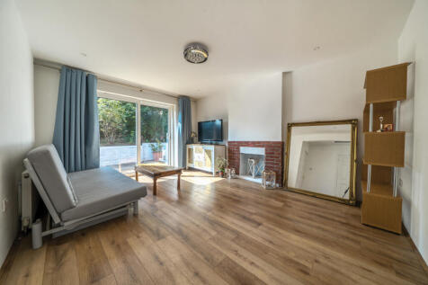 1340419-4-689f55b...