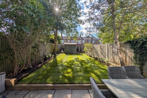 Rear Garden2.jpg