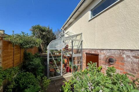 Side Garden