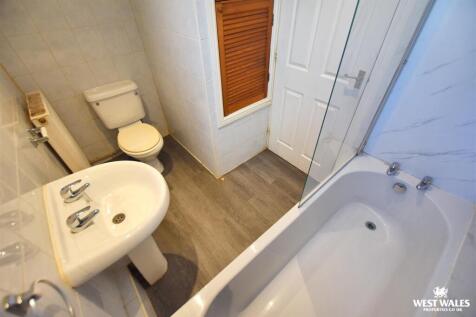 1 - 2025-11-13T210240.706.jpg