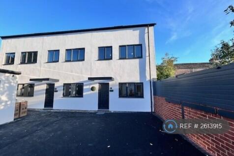 Courtyard Franchise Court