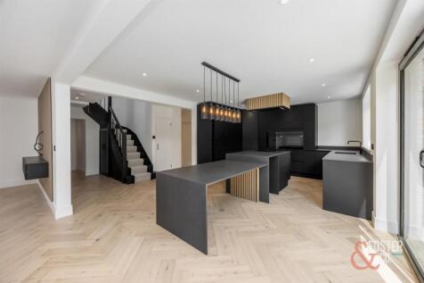 South Woodland, 18-021.jpg