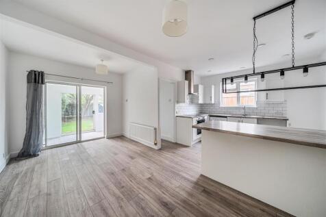 Kitchen/Living Room