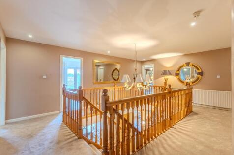 7 bed, 6 bath Detached Villa in Glasgow - Photo 47