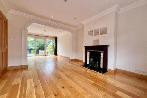 WhatsApp Image 2025-10-01 at 2.02.01 PM (2).jpeg