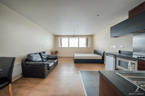 A modern studio apartment within Sinope Apartments, located on the cusp of Brindley Place. The property boasts spacious accommodation internally and communal grounds. Available NOW and Offered Fully F