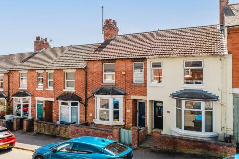 65 Roundhill Road, Kettering-2.jpg