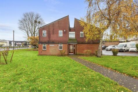 12 Baines House, Abbey Barn Rd, HP11 1RJ-12.jpg