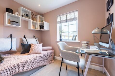 Chester Show Home single bedroom/study Hampton Beach