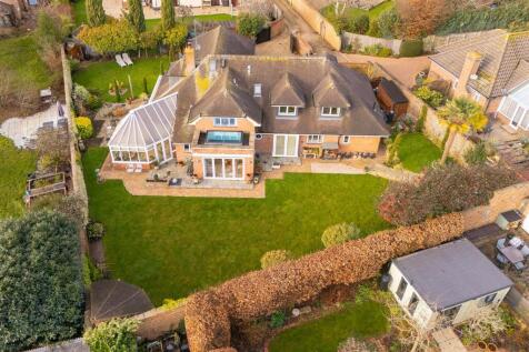 Orchard Lodge, 9A Kings Lane