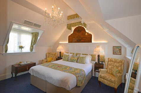 5 Room view from ...