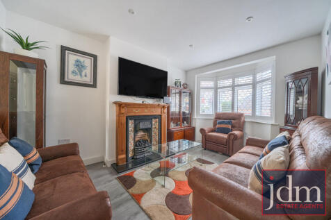 f0b81cf8-2bd7-4db...